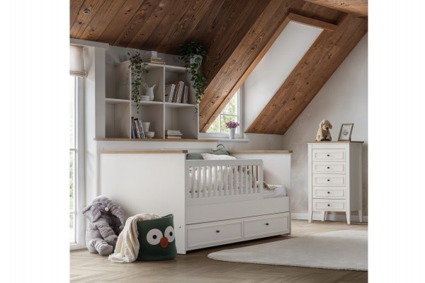 Petra AY Genç Odası