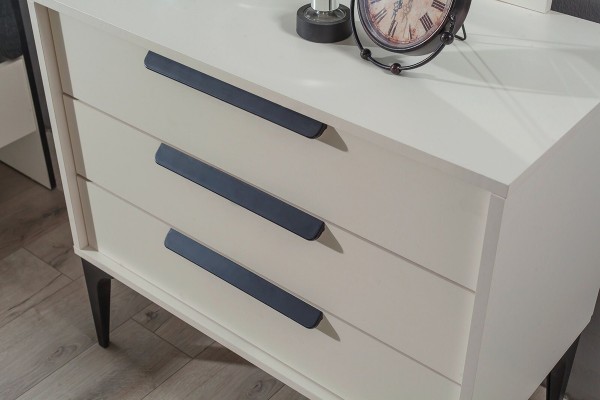 Kolezyum Ay Genç Odası