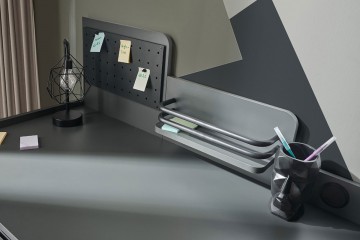 Aura Çalışma Masası